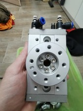 SMC ESMQ B30R Drehzylinder 