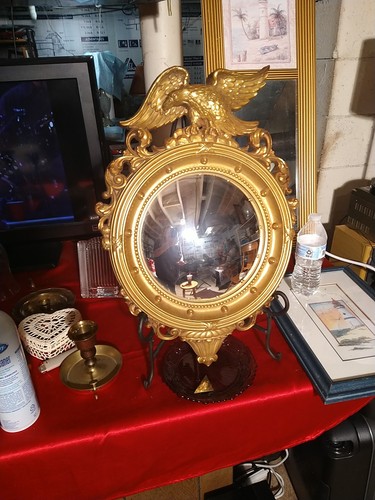 Federal Eagle Mirror Gilted Frame Gold With An Eagle