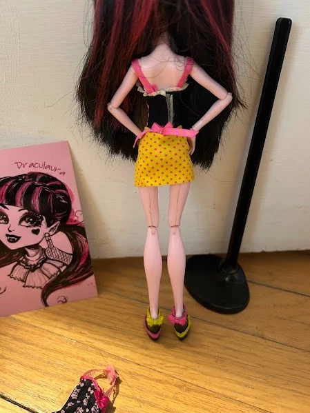monster high draculaura 2010 penumbra playa y moda conjunto tiene la mayoría de accesorios Foto 3 de 4