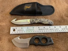 Elk Ridge Two Gut Hook Knife Set With Sheath