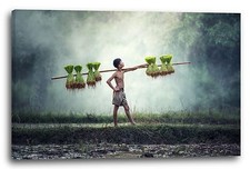 Lein-Wand-Bild Junge im Regenwald mit nacktem Oberkörper