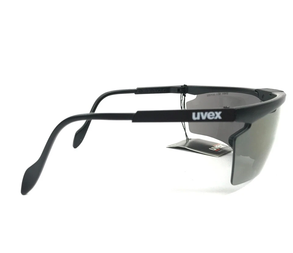 Gafas de sol Uvex vintage cara mate negro escudo monturas semi borde lentes grises Foto 4 de 4