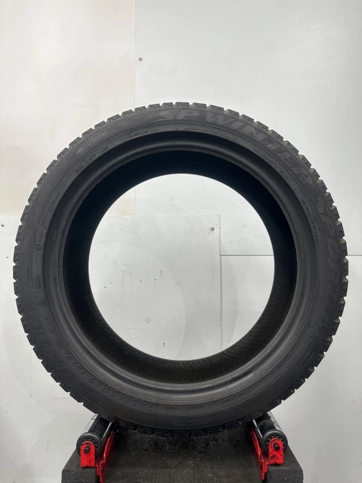 1 Used  Dunlop SP Winter Sport M3 P245/45R19 2454519 245/45/19 102 V - 8/32 - Image 4 of 4