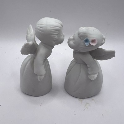Vintage Kissing Angels Boy & Girl Bisque White figurines Mexico 2 3/4 
