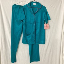 Vintage carriage court pajamas Size Small NWT