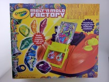Crayola Melt 'N Mold Factory Crayon Maker w/ Crayons Molds