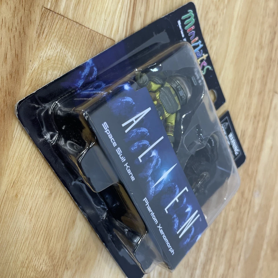 MiniMates Aliens Serie 3 Traje Espacial Kane y Black Alien Phantom Xenomorph - C4 Foto 4 de 4