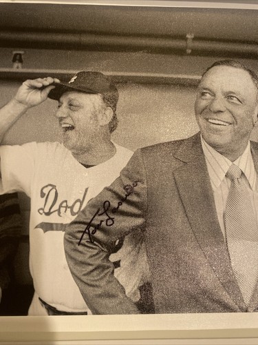 Tommy Lasorda Signed Autographed 16x20 Canvas Print W/ Sinatra PSA Auto Dodgers - Picture 2 of 3