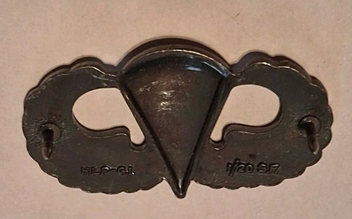 Vietnam War US Airborne Badge HLP-GI 1/20 SF Military Pin - Picture 2 of 2