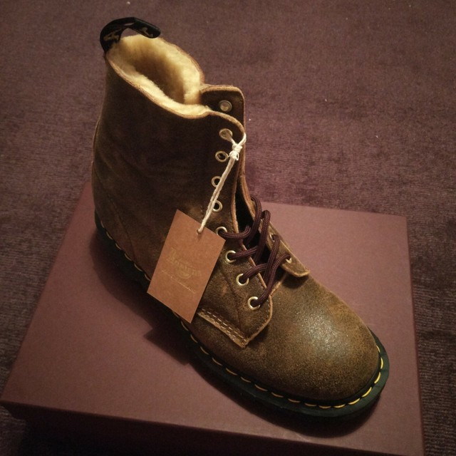 dr martens 1460 pascal shearling