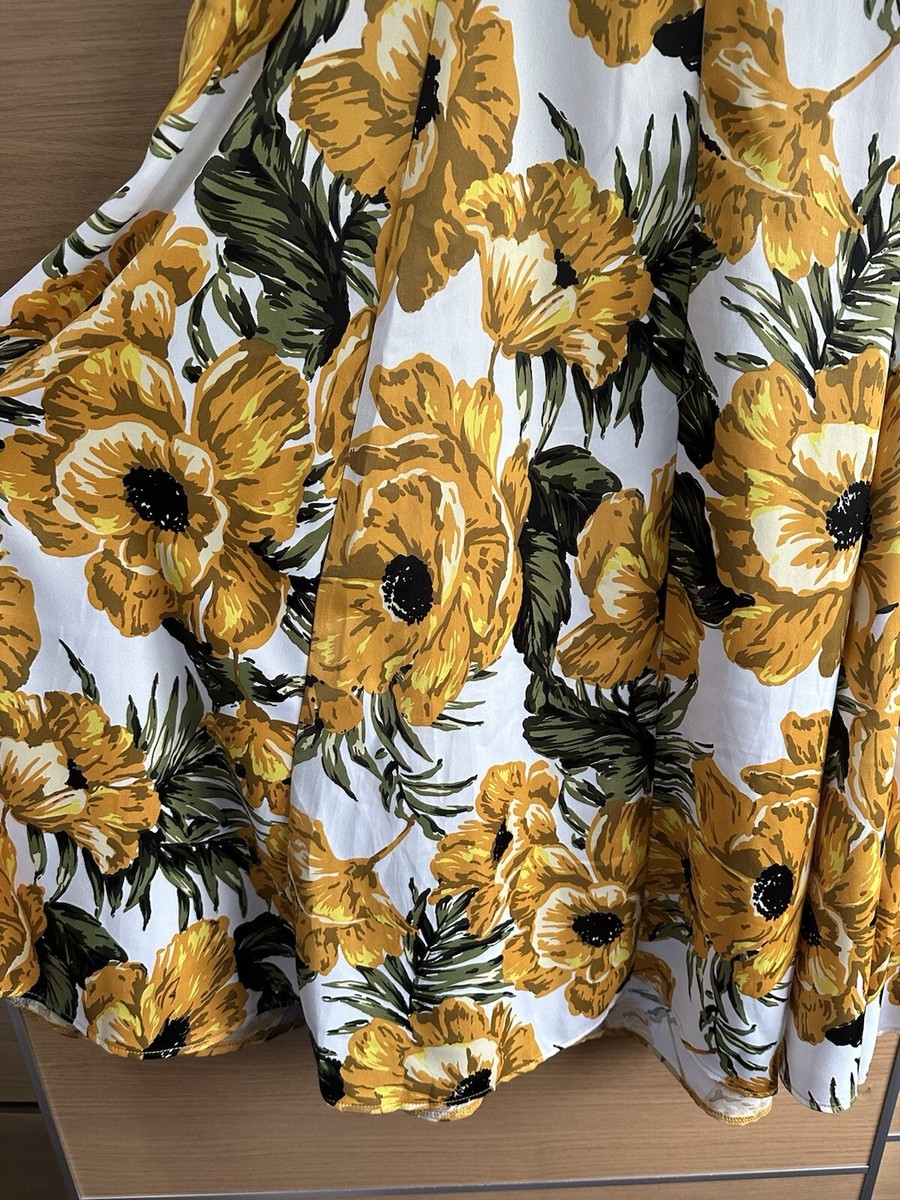 asos golden floral bardot midi dress Rent ASOS DESIGN Petite Crochet Bardot Midi Dress In Ditsy And Stripe Mix  Print main image 1