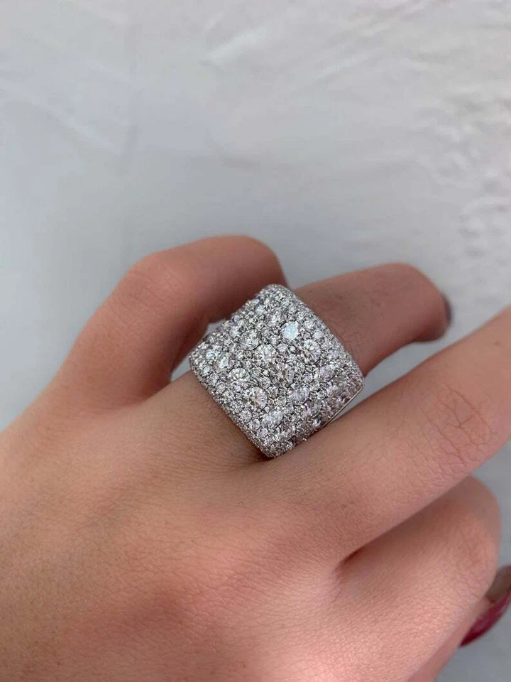 Gorgeous Round Brilliant Cut 16.00CT Cubic Zirconia Women's Engagement Band Ring - Imagem 4 de 4