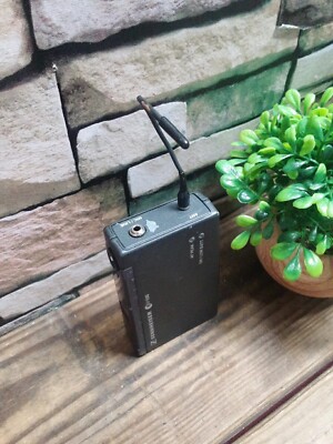 Sennheiser EW 100  Bodypack Transmitter sk100- As Is Works