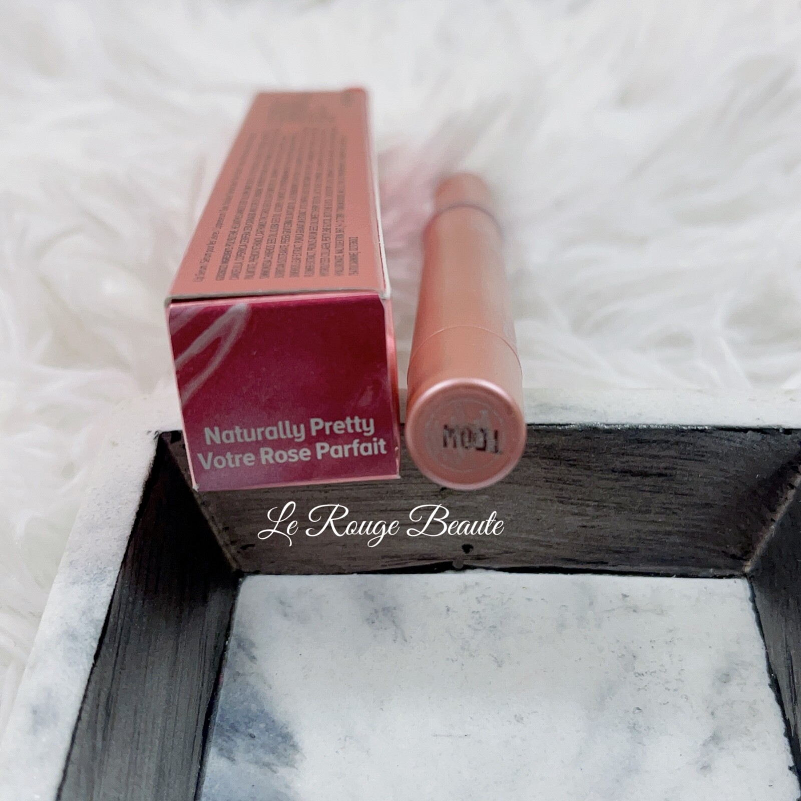 IT Cosmetics Je Ne Sais Quoi Lip Treatment Naturally Pretty Votre