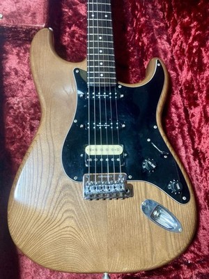 FERNANDES ST-45 MOD Die Funktion Made in Japan E-Gitarre mit Softcase
