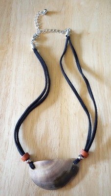 Jewelry Mother of Pearl Abalone Shell Half Moon Black Leather Cord Necklace