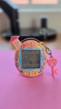 Pink Tamagotchi Connection We Are Familitchi v5 Fully Working 2004 Bandai