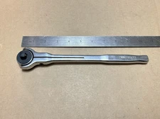 CRAFTSMAN 72-Tooth 3/8-in Drive Rotating Head Ratchet Swivel Head CMMT99422