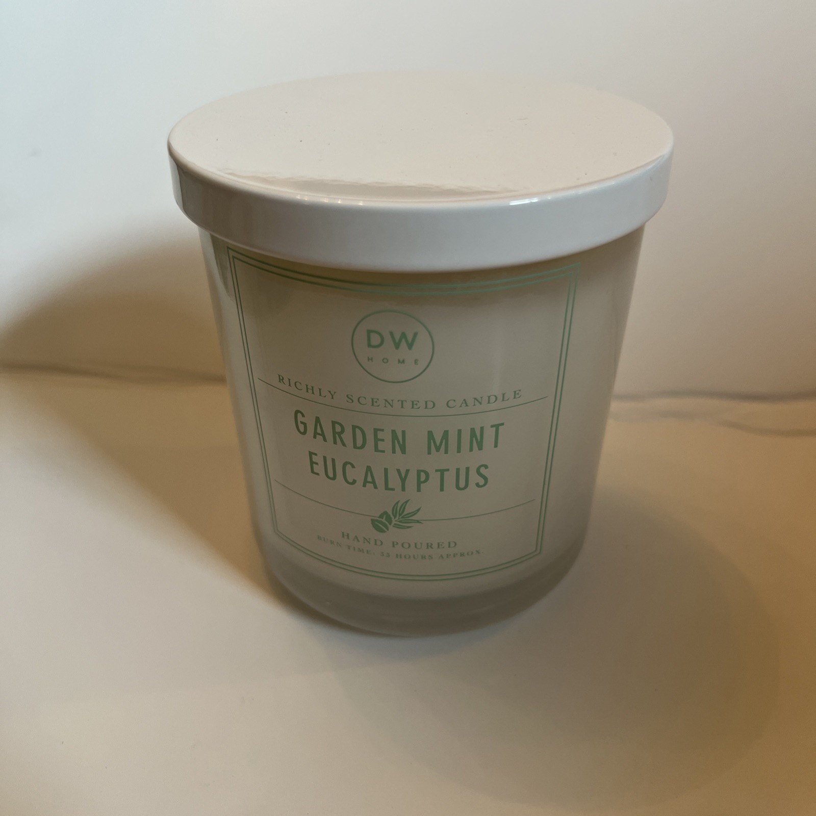 DW Home Garden Mint Eucalyptus, Hand Poured Candle, Glass/Ai