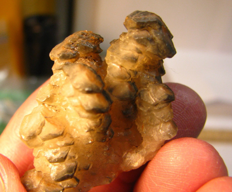 27g 1.9in 1.2in BENZ CALCITE TOWERS WHITE/BLACK HUNAN CHINA NICE SPECIMEN #010
