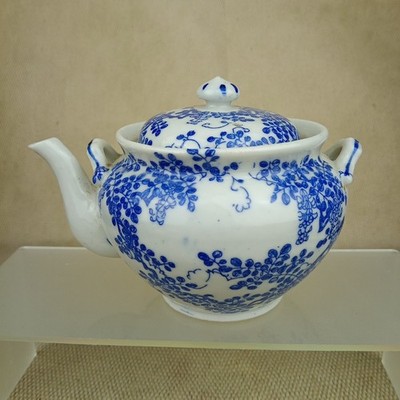   Antike chinesische Gongfu Teekanne - handbemalt Kobalt Blumenmotive 1880 - 1910