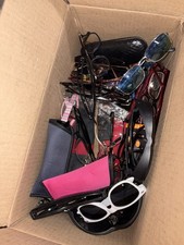Sunglasses & Eyeglasses Mystery Box Mixed Brands Lot 4lb 2.3oz Bulk Resale