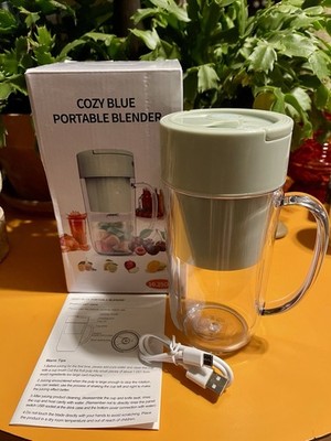 Cozy Blue Brand Portable Blender In Mint Green 10.25 oz. NIB