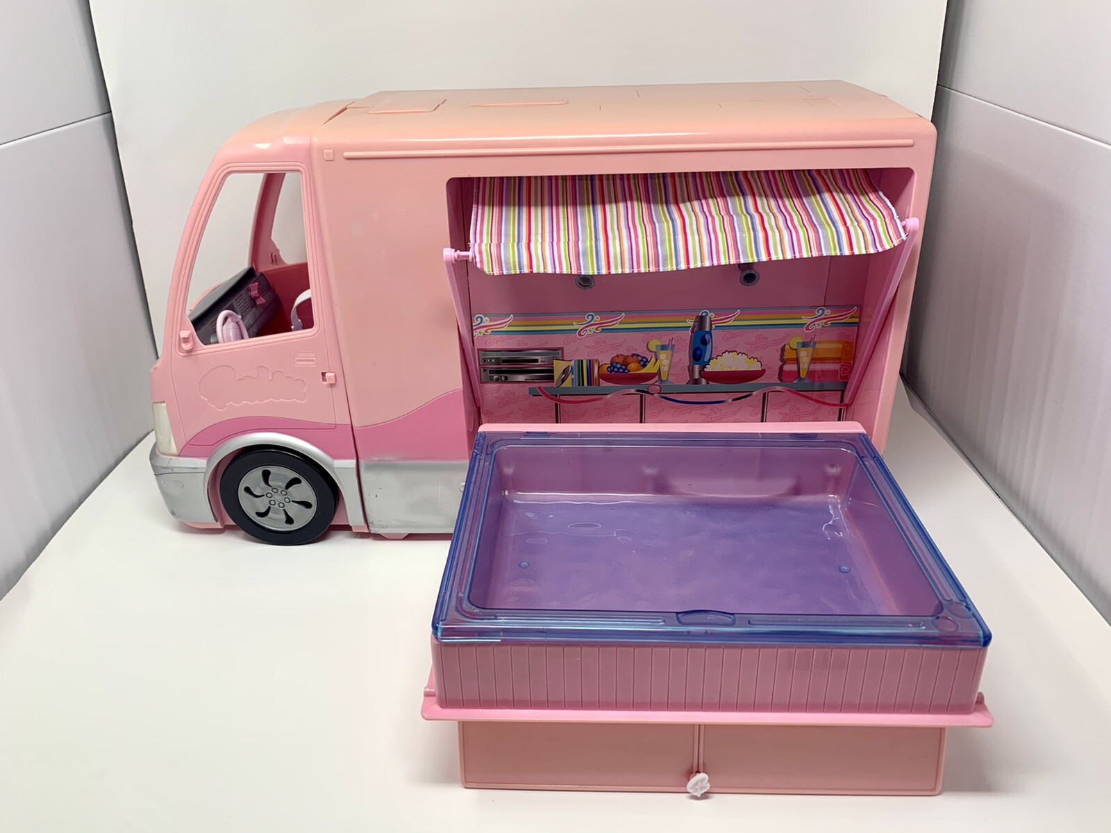 barbie hot tub camper van
