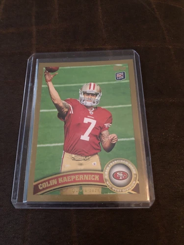 Colin Kaepernick 2011 Topps Gold Rookie Card RC #413 /2011 San Francisco 49ers