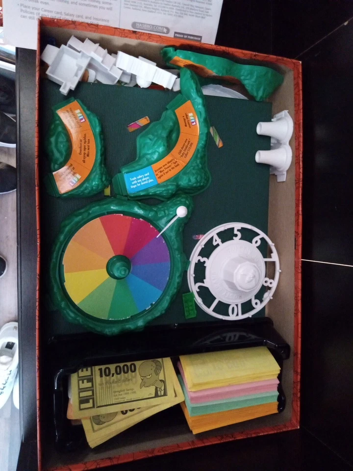 The Game of Life The Simpsons Edition, Milton Bradley, 2004,  - Image 3 of 4