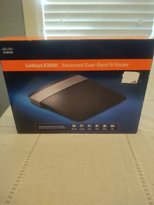 Linksys E2500 300 Mbps 4-Port 10/100 Wireless N Router Pre-owned Tested