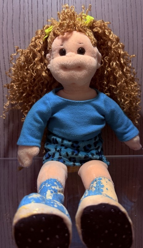 Ty Beanie Boppers Pretty Patti Doll Curly Hair Blue Outfit (2001) 