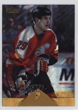 1996-97 Pinnacle Rookie Rink Collection Cale Hulse #242 0t2