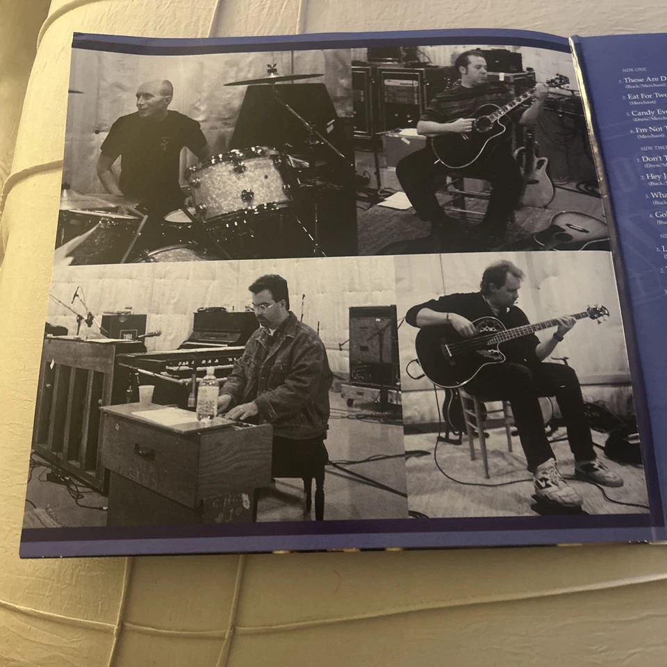 10000 Maniacs MTV Unplugged Laserdisc MTV Laserdisc LD Seven Extra Performances - Image 3 of 4