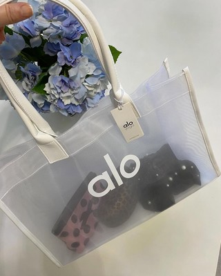 ALO Yoga White Mesh Backpack NWT-Authentic Authentic Alo Yoga Mini Sheer Duffle Bag White – Crossbody  main image 2
