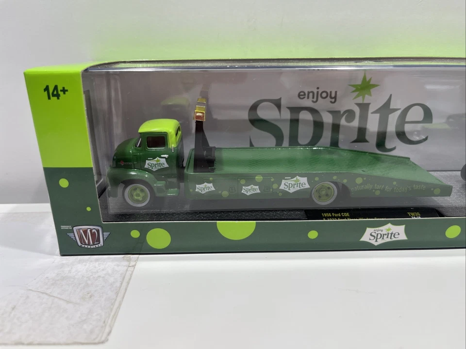 M2 Machines Auto Hauler TW36 1956 Ford COE 1932 Ford Three Window Coupe - Image 2 of 4