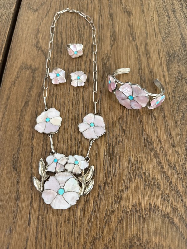 Anselm Wallace Zuni Deser Rose Complete Set