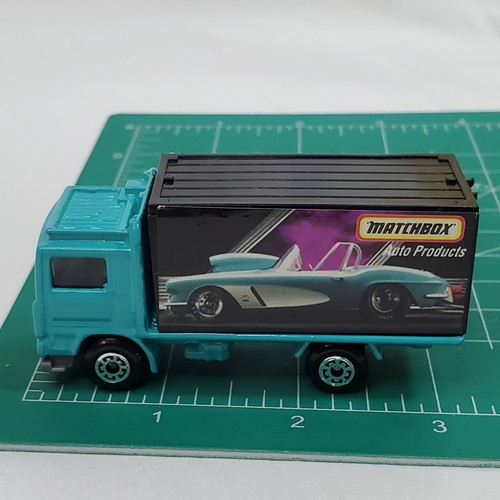 Matchbox MB20 Volvo Container Truck Auto Products - Picture 3 of 14