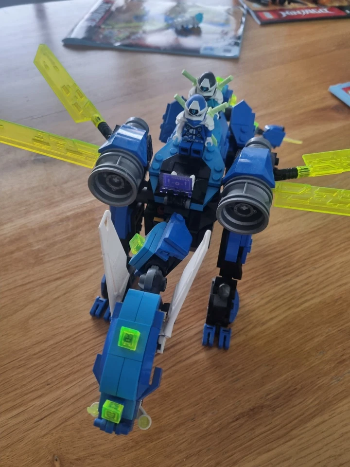 LEGO Ninjago 71711 Jay's Cyber Dragon, photo 3 of 3