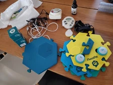 FluentPet Talking Training Unit - 3 HexTiles 6 Sound Buttons w/ Stickers