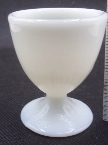 MacBeth Evans Cremax Ombré Egg Cup White Vintage