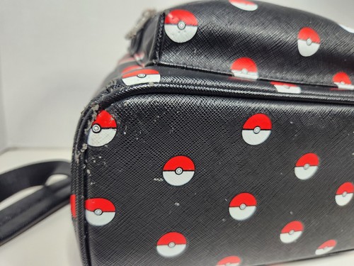 Loungefly Pokemon Poke Ball AOP Schwarz Mini Rucksack Anime - Siehe Bilder - Bild 17 von 24