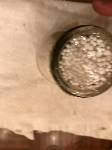 VTG.ROUND PAINTED QUART MILK BOTTLE E.SCHWENK DAIRY SOUTHAMPTON L.I.NEW YORK - Picture 4 of 4