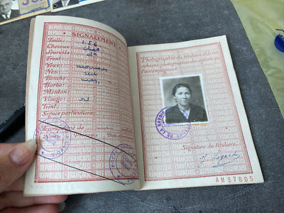 Ancien Passeport Francais Femme Année 40/50 Visa Ne 1893 Algérie