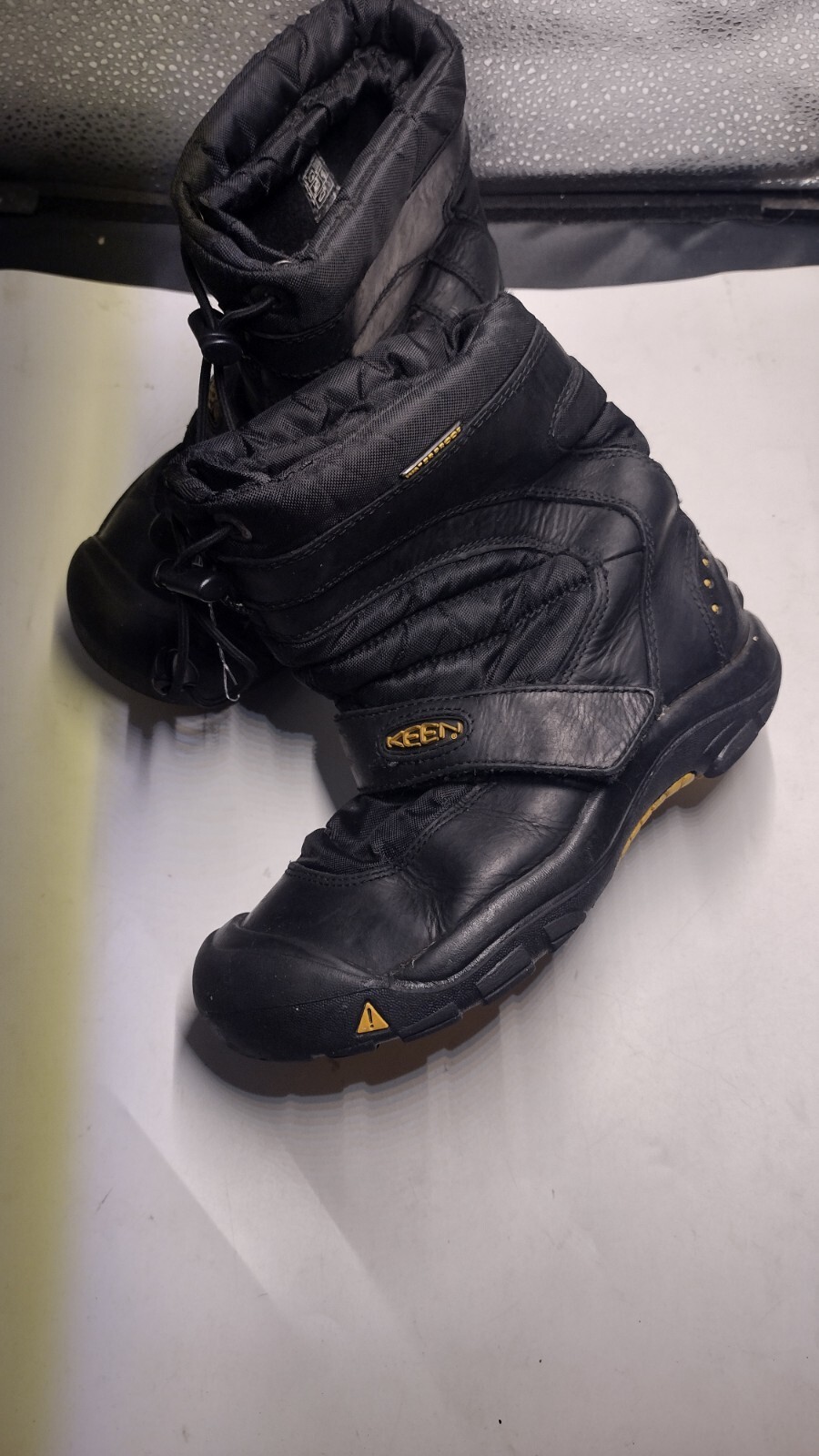 Stivali da ragazzo Keen 4 (B22)