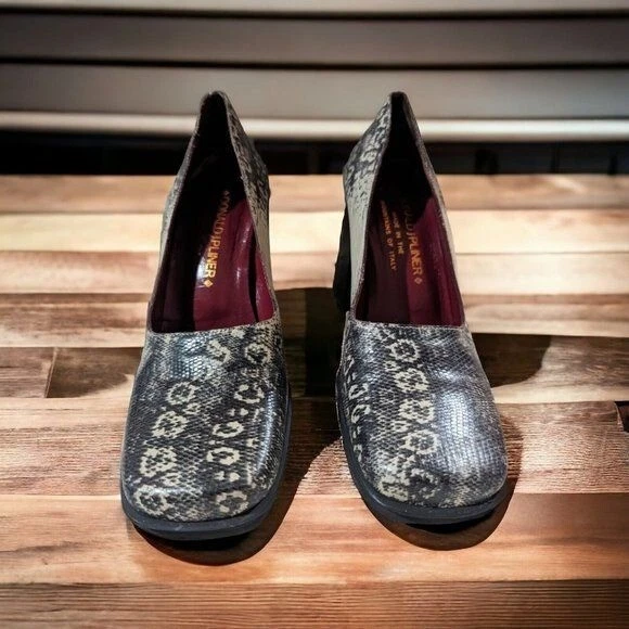 NUEVO Donald J Pliner Mujer 7.5 N Piel de Serpiente Tacón Bloqueado Bombas Dinero Antiguo Mob Esposa Foto 2 de 4