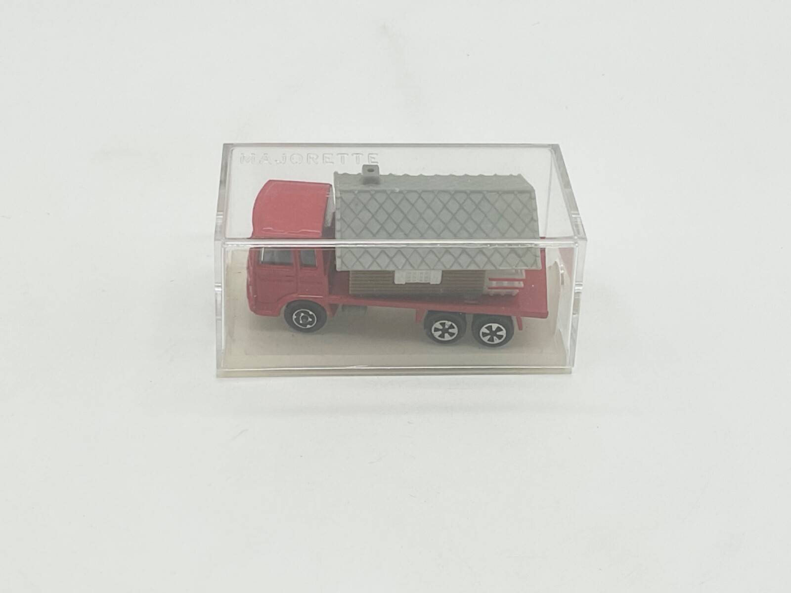 Foto 1 di 2
