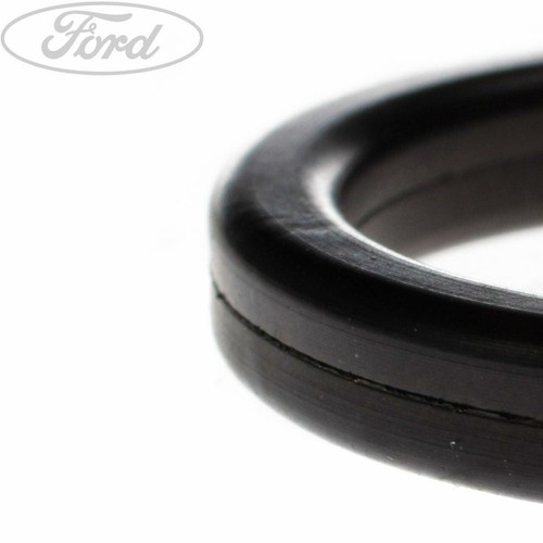Genuine Ford Transit Mondeo Duratorq Engine Oil Cooler Mount Bolt O Ring 1107482 - Picture 4 of 4