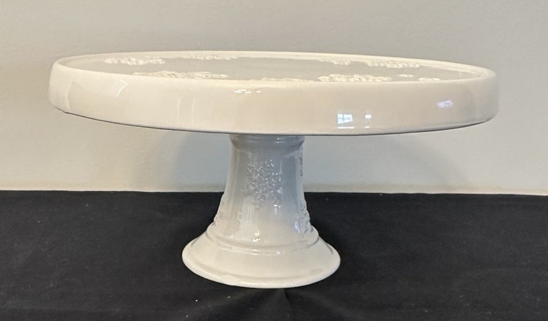 Hallmark Snowflake 10" Holiday Pedestal Cake Stand White Embossed Christmas
