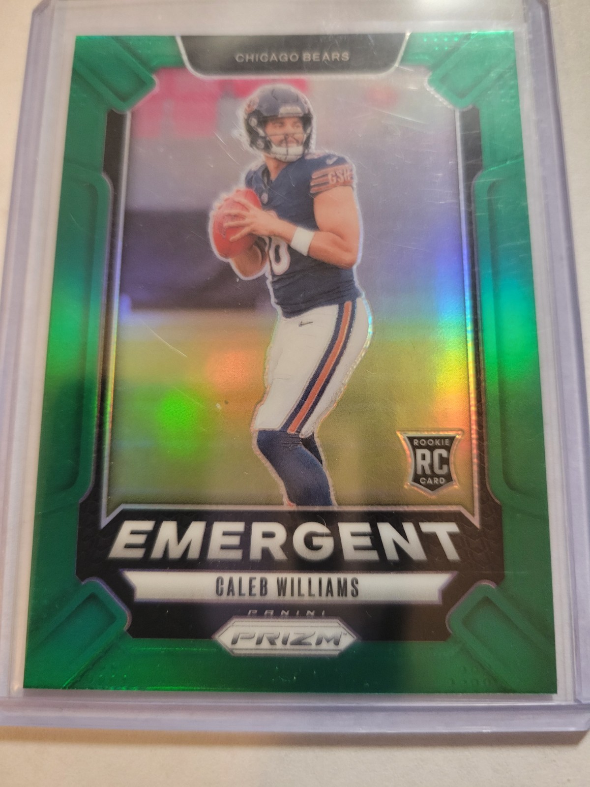 2024 Panini Prizm - Emergent Caleb Williams #1 Green Wave Prizm (RC)